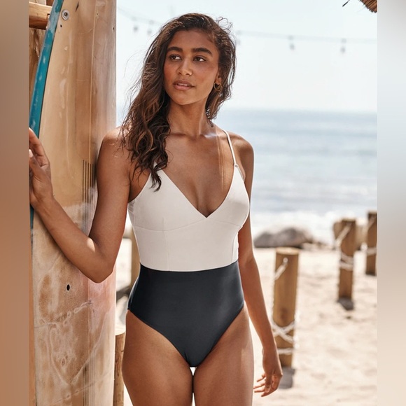 Summersalt Wave Swimsuit Sz 2 Black White - Picture 1 of 13